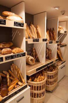 Bakery Shop Interior, Bakery Shop Design, Bakery Store, Bakery Interior, Bakery Design Interior, Bread Bakery, Bread Shop, How To Store Bread, Bakery Decor