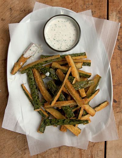 Fried Cucumbers with Sour Cream Dipping Sauce — Enjoy this fried veggie snack and season that sour cream to your delight! (Click on image for recipe) Fried Cucumber Recipes, Sour Cream Dipping Sauce, Fried Cucumbers, Cornmeal Crust, Pork Kebabs, Creamed Cucumbers, Sour Cream Dip, Goddess Style, Dipping Sauces Recipes