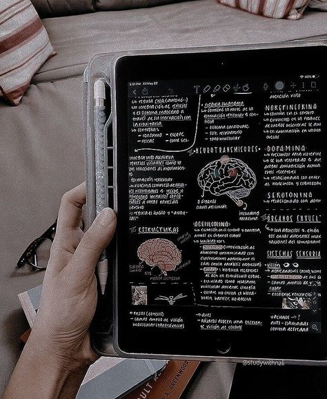 Studying Aesthetic Nursing, Aesthetic Neurosurgeon, Neurology Student Aesthetic, Forensic Medicine Study, Studying Aesthetic Medicine, Ipad For Medical Student, Dream Job Aesthetic Psychology, College Psychology Aesthetic, Research Psychologist Aesthetic