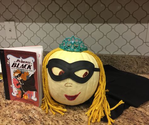 Princess in Black Pumpkin Character Project Princess In Black Pumpkin, Storybook Pumpkin, Book Character Pumpkins, Story Book Pumpkin, Pumpkin Character, Character Pumpkins, Pumpkin Books, Pumpkin Contest, Fake Pumpkins