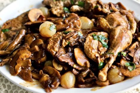 Pheasant Recipes, Mushroom Wine Sauce, Df Recipes, Inflammatory Recipes, Game Recipes, Wild Game Recipes, Recipes Christmas, Wine Sauce, Game Birds