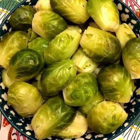 Steamed Brussel Sprouts, Ibd Diet, Instant Pot Veggies, Keto Butter Cookies, Candied Pecans For Salad, Instant Pot Steam, Baby Spinach Salads, Hazelnut Recipes, Cheesy Biscuit