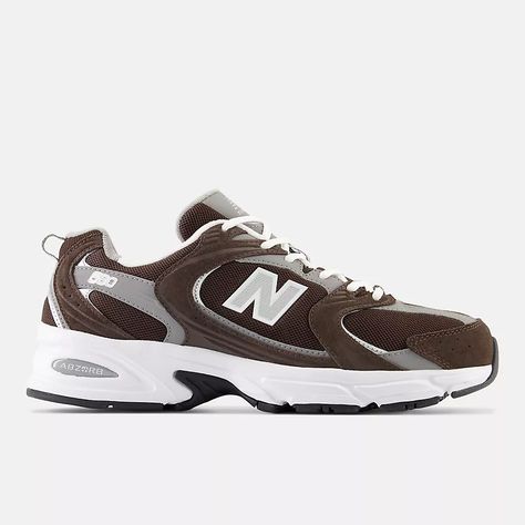 530, MR530CL Brown New Balance Shoes, New Balance Shoes Men, Staple Sneakers, Grey New Balance, Modern Tech, Cycling Fashion, New Balance Shoes, Shorts With Tights, Workout Accessories