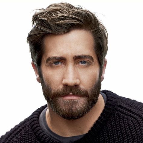 Jake Gyllenhaal With Long Hair Pompadour Men, Stubble Beard, Man With A Beard, Trendy Mens Haircuts, Thick Hair Cuts, Wavy Hairstyles Medium, Mens Hairstyles Medium, Maggie Gyllenhaal, Medium Length Hair Men