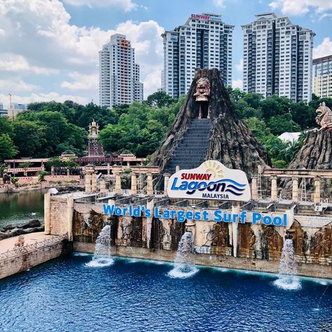 Sunway Lagoon Malaysia, Lagoon Theme Park, Sunway Lagoon, Kuala Lampur, Surf Pool, Holiday Getaway, Marvel Logo, Petaling Jaya, Anime Mems