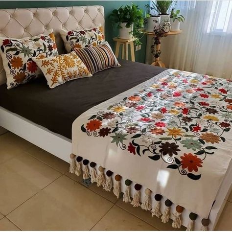 Bed Sheets Ideas Bedrooms, Bed Sheet Ideas, Bed Sheets Ideas, Hand Embroidered Bedspread, Bed Sheets Sale, Bed Cover Design, Bed Sheets Set, Designer Bed Sheets, Best Bed Sheets