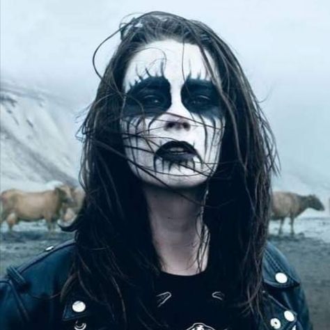 Metalhead Guy, Corpse Paint, Black Metal Art, Punk Makeup, Scary Makeup, Emo Makeup, Male Makeup, Gothic Makeup, Metal Fashion