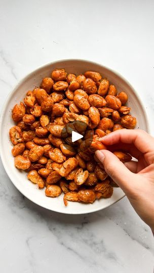 2.9K reactions · 13 shares | ROASTED CRUNCHY BEANS 🫘 high in protein, fibre and a healthier snack than crisps - every time I post these on my stories you want the recipe 🙏 Sorry it took me so long to get this one up!! 

It takes no time at all, minimal cooking so when you get home from work or the school run you can pop them in the oven and you’ll have a snack that’s as tasty as roast potatoes mmmmmm 🤤

YOU’LL NEED 🛒
✔️2 cans of butter beans
✔️3 tbsp of olive oil
✔️2 tsp of smoked paprika
✔️Salt to taste

METHOD 🧑‍🍳
1️⃣Preheat oven at 180C
2️⃣Drain the butter beans
3️⃣Toss with olive oil, smoked paprika and salt
4️⃣Bake for around 20 mins this does vary so check after 10, then 15 to be sure!

Enjoy and tag me if you make them @rhitrition #plantbased #vegan #beans #roastedbeans | RHIA Crunchy Beans, Butter Beans Recipe, Chic Peas, Heart Healthy Snacks, Healthy Beans, Lentils Beans, Prep Meals, Healthier Desserts, Vegan Beans