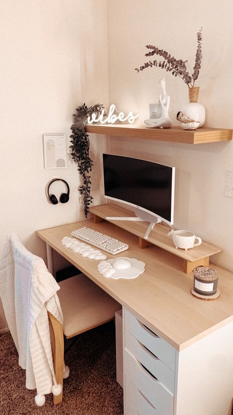 Cozy Desk, Clean Desk, Work Office Decor, Cozy Home Office, Trendy Office, Office Room Decor, Study Room Decor, Home Office Setup, Room Makeover Bedroom