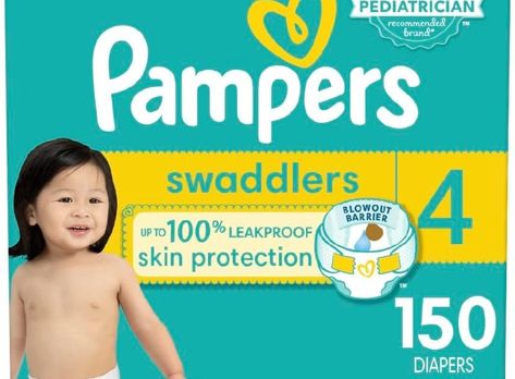 Keep Your Baby Dry With Pampers Diaper Station, Diaper Storage, Pampers Swaddlers, One Month, Baby Skin, Medical Supplies, Baby Shower Games, Baby Care, Skin Protection