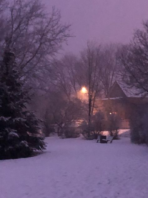 Purple Snowy Aesthetic, Light Purple Winter Aesthetic, Whimsical Winter Aesthetic, Winter Purple Aesthetic, Purple Winter Aesthetic, Purple Christmas Aesthetic, Dusk Court, Sunset In Winter, Winter Angel