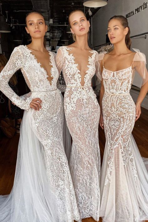 Lazaro Wedding Dress, Wedding Dresses Short, Wedding Dress Types, Ibiza Wedding, Wedding Dresses Ball Gown, Dresses Ball Gown, Top Wedding Dresses, Sweetheart Wedding Dress, Dream Wedding Ideas Dresses