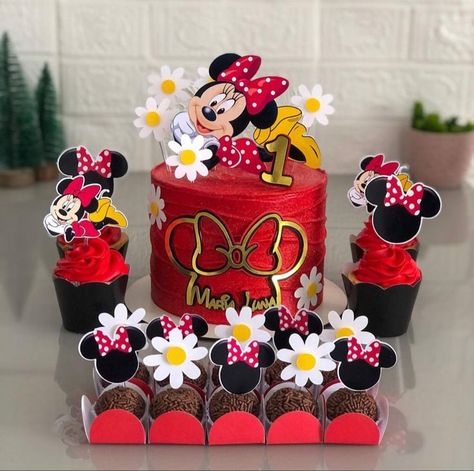 Mickey Birthday Cakes, Red Birthday Cakes, Minnie Mouse Birthday Party Decorations, Mickey Mouse Themed Birthday Party, Mickey Mouse Clubhouse Birthday Party, Bolo Minnie, Tema Disney, Mickey Mouse Clubhouse Birthday