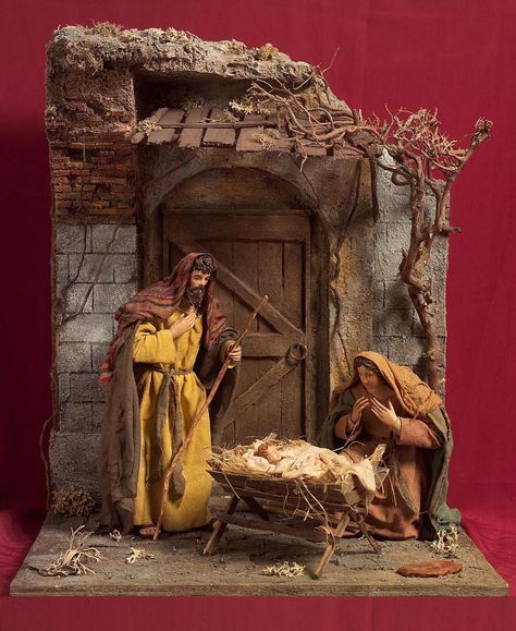 Christmas Cave, Google Christmas, Christmas Nativity Scene Display, Nativity Scene Diy, Nativity Scene Display, Nativity Stable, Christmas Information, Diy Nativity, Jesus Birthday