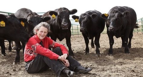 Thinking In Pictures, Temple Grandin, Mighty Girl, Animal Science, Animal Behavior, Reading Levels, Book Awards, Summer Reading, Women In History