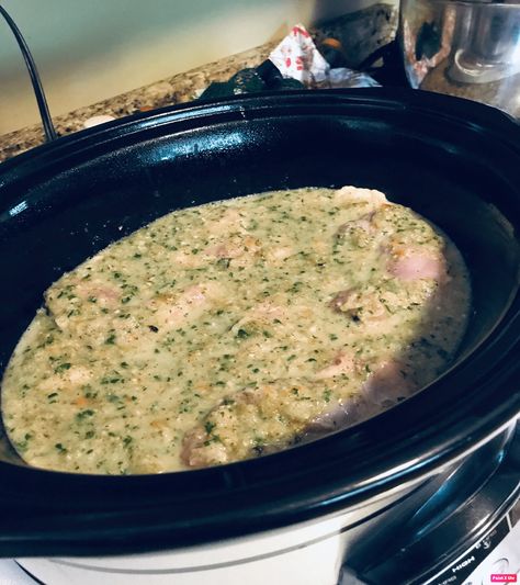 Salsa Verde Ranch Crockpot Chicken Ranch Crockpot Chicken, Salsa Ranch Chicken, Ranch Crockpot, Easy Salsa Verde, Ranch Chicken Crockpot, Crockpot Chicken Dinners, Salsa Ranch, Lunch Sides, Salsa Verde Chicken