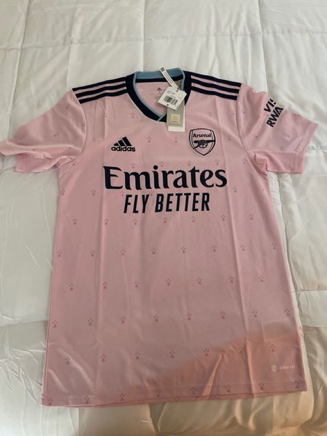 Arsenal Jersey, Jersey Outfit, Cute Everyday Outfits, 가을 패션, Mode Inspiration, Dream Clothes, Outfits Casuales, Soccer Jersey, Arsenal