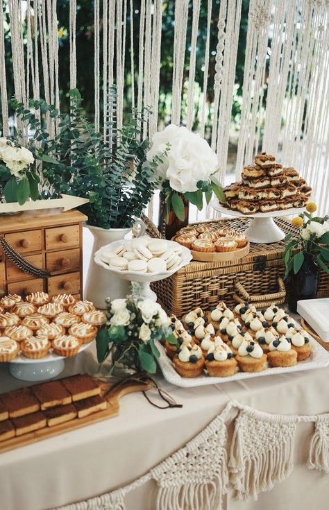 Rustic Dessert Table, Cookie Table, Shower Desserts, Wedding Sweets, Dessert Party, Marketing Management, Themed Desserts, Wedding Cake Table, Wedding Dessert Table