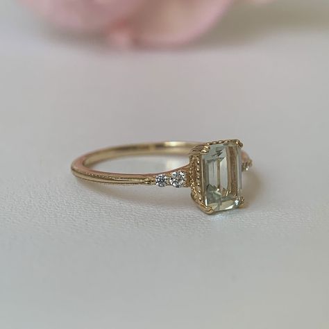 Light Emerald Engagement Ring, February Birthstone Jewelry, Pretty Engagement Rings, Ring Emerald Cut, Cute Engagement Rings, Green Amethyst Ring, Future Engagement Rings, Ring Emerald, Dream Engagement