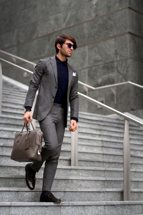 Charcoal Grey Suits with Black Shoes For Men (28) Brown Shoes Outfit, Gentleman Mode, Charcoal Gray Suit, Charcoal Suit, Black Shoes Men, Grey Dress Pants, Outfit Trends, Gray Suit, Grey Blazer