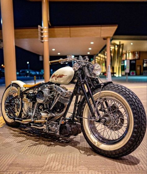 Softail Springer Bobber, Panhead Bobber, Harley Panhead, Softail Springer, Harley Bobber, Bobber Bikes, Wheel Art, Bobber Motorcycle, Bobber Chopper