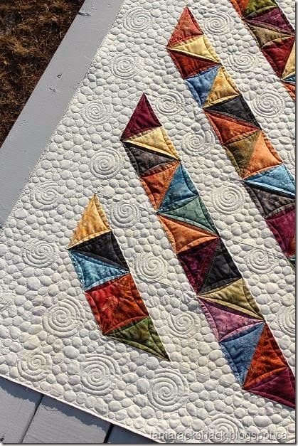 charm4 Tiny Quilts, Missouri Quilt Company, Colchas Quilting, Half Square Triangle Quilts Pattern, Missouri Quilt, Four Patch, Bright Quilts, Quilting Blocks, Quilting Designs Patterns