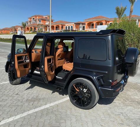 G-Class G Wagon AMG BRABUS MERCEDES G Wagon Interior, G Wagon Amg, Mercedes Suv, Dream Cars Mercedes, Mercedes G Wagon, Black Jeep, Benz G Class, Mercedes Benz G Class, Dream Cars Jeep