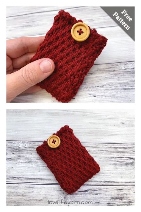 Easy Gift Card Holder Free Knitting Pattern Credit Card Holder Pattern, Holiday Knitting Patterns, Card Holder Pattern, Christmas Gift Card Holder, Knitted Washcloths, Gift Card Envelope, Christmas Gift Card Holders, Gift Holders, Easy Knit