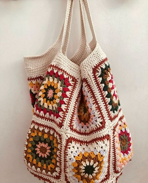 Creamy White Granny Square Crochet Bag Handmade Multicoloured Shoulder Soft Bag For Summer and Fall Vintage Handbag Granny Square Crochet Pattern How To, Crochet Bag Granny Square Ideas, Crochet Bag Styling, Granny Squares Crochet Bag, Granny Square Bag Tutorial, Granny Square Bags And Purses Free Pattern, Granny Square Handbag Pattern, Vintage Crochet Bag, Granny Square Color Combos