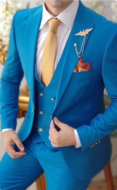 Elegant Suits Men, Royal Blue Suit Wedding, Wedding Suits Men Blue, Men Suits Blue, Suit For Men Wedding, Suit Colors, Guy Outfits, Grooms Men, Stylish Mens Suits