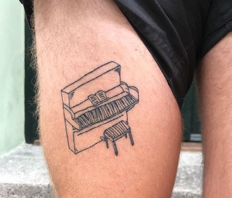 Piano Tattoo, Funky Tattoos, Cute Tats, Music Tattoo, Line Art Tattoos, Piano Keys, Just Style, Little Tattoos, Tattoo You