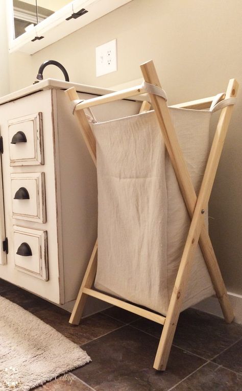 Wooden Laundry Basket Diy, Diy Wooden Laundry Hamper, Dyi Laundry Basket, Clothes Hamper Ideas Diy, Laundry Baskets Ideas, Clothes Hamper Ideas, Laundry Basket Diy, Laundry Hamper Diy, Laundry Basket Ideas