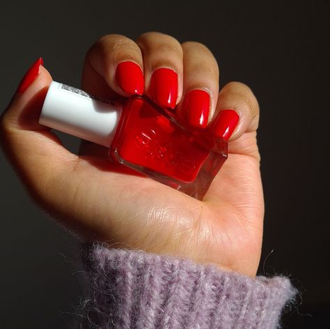 Essie Gel Couture Fall Colors, Essie Gel Couture Walk The Hemline, Essie Rock The Runway, Rock The Runway Essie Gel, Essie Splash Of Grenadine, Red Nail Polish Essie, Essie Gel Couture, Essie Gel, Gel Couture