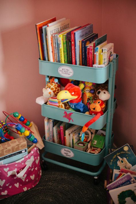 This metal cart from @IKEAUSA is the perfect book and toy holder for the nursery or playroom! #organization Raskog Ikea, Glam Nursery, Ikea Raskog Cart, Ikea Cart, Ikea Toy Storage, Ikea Toys, Ikea Raskog, Toddler Bedrooms, Toy Rooms