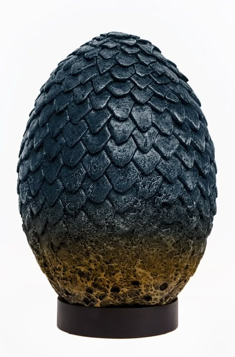 Maybe the next generation of dragons from Drogon’s clutch Dragon Egg Game Of Thrones, Dragon Egg Craft, Got Dragon Eggs, Balerion The Black Dread, Black Dreads, Dragon Eggs, Bronze Dragon, Game Of Thrones Dragons, Got Dragons