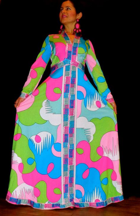 1979 Fashion, 60s Fashion Vintage, 60s Vintage Fashion, Brasil Fashion, Fashion 60s, Groovy Fashion, Victor Costa, 50s Retro, Outfits 70s