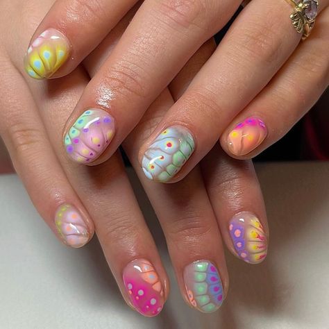 All nails welcome on Instagram: “Somebody call 999 and get me an ambulance full of #bloominggel because these nails just took my breath away - LC 💅 @stopthelights…” Short Festival Nails, Gel Nail Ideas, All Nails, Blooming Gel, French Acrylic Nails, Cute Gel Nails, Short Nail, Minimalist Nails, Dream Nails