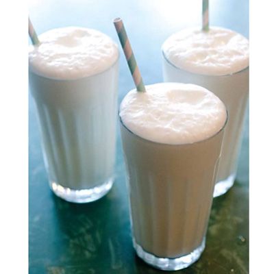 Brooklyn Egg Cream Recipe - Country Living Egg Cream Drink Recipe, Egg Cream Drink, Egg Cream Recipe, Italian Cream Soda, Egg Cream, Fountain Drink, Soda Fountain, Cream Soda, Food Articles