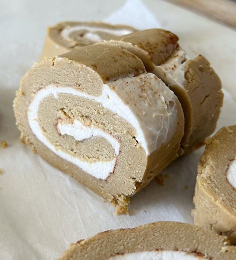 No Bake Cinnamon Rolls, Erewhon Cinnamon Roll, Raw Cinnamon Rolls, Vegan Protein Powder Recipes, Vegan Protein Dessert, Nobu Pilates, Protein Cinnamon Rolls, Chocolate Protein Bites, Vegan No Bake