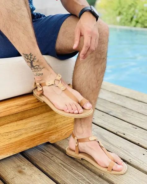 Leather Toe Loop T-strap Sandals, Beach Open Toe T-strap Sandals With Leather Lining, Leather Lined Open Toe T-strap Sandals For Beach, Men’s Sandals 2024, Toe Loop T-strap Sandals With Leather Strap For Beach, Mens Sandals Fashion, Mens Jewerly, Athletic Sandals, Comfortable Flip Flops