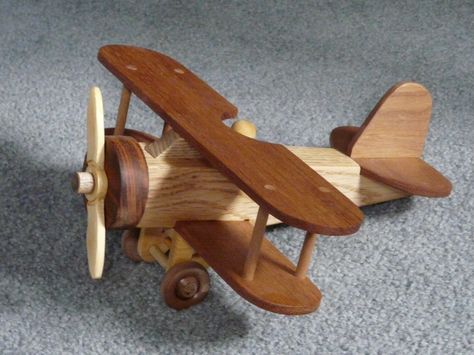 Toy bi-plane Wooden Airplane, Wooden Toys Diy, Wooden Plane, Toy Airplane, Wooden Toy Cars, Wood Toys Plans, Wooden Truck, Wooden Toys Plans, Airplane Toys