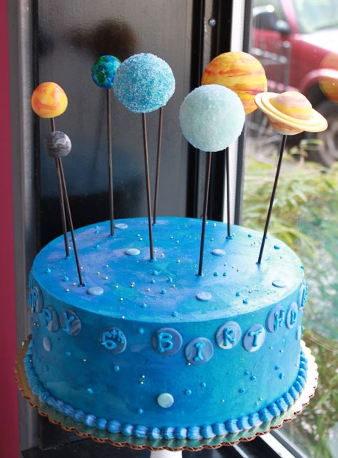 Space Cake | Zoe Lukas | Flickr Space Cakes, Solar System Cake, Galaxy Desserts, Planet Birthday, Planet Party, Planet Cake, Galaxy Party, Galaxy Cake, Space Birthday Party