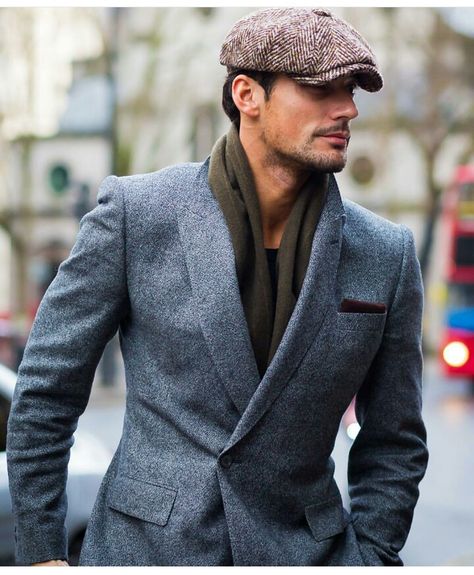 Older Mens Fashion, David James, David Gandy, Sharp Dressed Man, Mens Fashion Suits, Mens Winter Fashion, Well Dressed Men, Gentleman Style, Men Looks