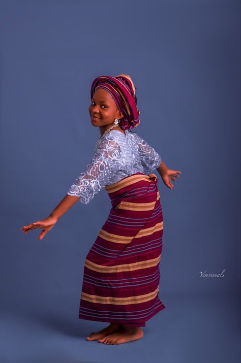 Nigerian Cultural Attire, Yoruba Cultural Attire, Yoruba Attire, Yoruba Fashion, Yoruba Culture, Iro And Buba, Church Background, Stock Photos People, African Literature