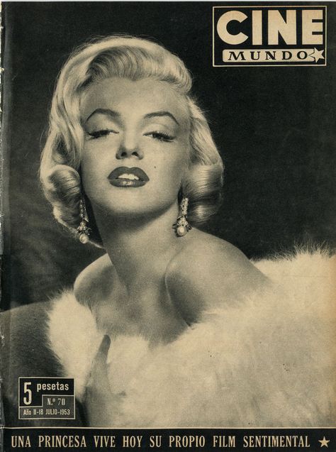 Cine Mundo - 1953, magazine from Spain. Front cover photo of Marilyn Monroe by Frank Powolny, 1953. Marilyn Monroe Poster, Joe Dimaggio, Movie Covers, Marilyn Monroe Photos, Norma Jean, Picture Collage Wall, Norma Jeane, Vintage Poster Art, Picture Collage