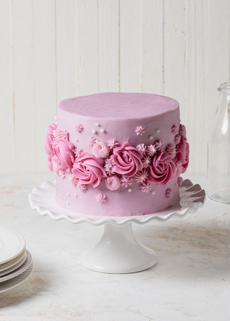 Lavender Cake - Style Sweet Watercolor Cake Tutorial, Lavender Icing, Lemon Lavender Cake, Rosette Cakes, Moist Lemon Pound Cake, Cake Lavender, Piping Cake, Strawberry Cake Filling, Tier Cakes