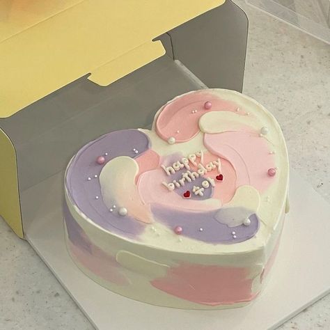 Bts Cake, Cake For Boyfriend, Pastel Cakes, Korean Cake, Simple Cake Designs, Mini Cakes Birthday, Creative Birthday Cakes, Simple Birthday Cake, Pretty Birthday Cakes