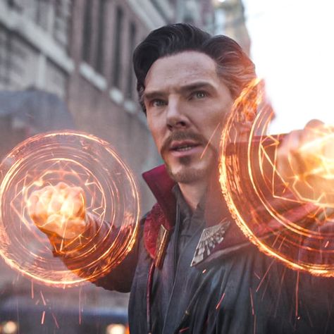 #doctorstrange #stephenstrange #drstrange #infinitywar #avengers #marvel #marvelcinematicuniverse #marvelicons Steven Strange, Cloak Of Levitation, Doctor Strange Art, Kang The Conqueror, Strange Magic, Stephen Strange, Doctor Strange Marvel, Marvel Photo, A Love So Beautiful