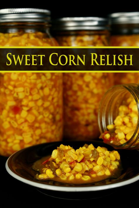 This sweet corn relish makes a great gift, or contribution to a backyard BBQ party. Also: a great way to stretch the life of summer’s fresh produce! Sweet Corn Relish, Fresh Fruit Popsicles, Beet Ketchup, Corn Relish Recipes, Chow Chow Relish, Chow Chow Recipe, Pickled Corn, Popsicles Recipes, Canning Corn