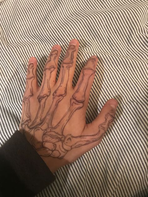 Half Skull Hand Tattoo, Scelotin Hand Tattoo, Bones On Hand Tattoo, Hand Tattoos For Guys Skeleton, Skellington Hand Tattoo, Skeloten Hand Tat, Bone Hand Tattoo Skeletons, Bruh Tattoos, Skeloten Hand Tattoos